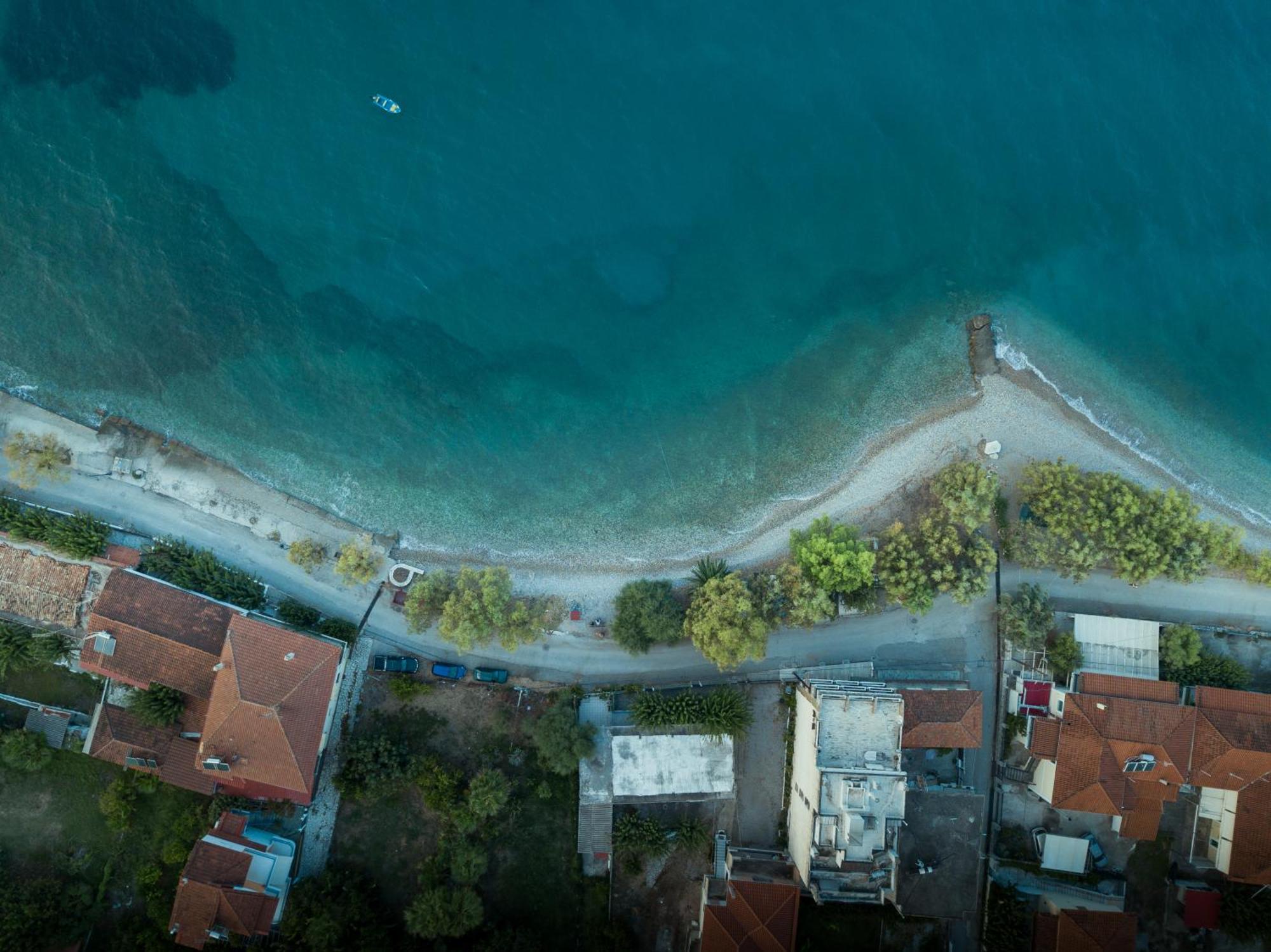 Moukas Seaside Apartments Romantico Selianítika Esterno foto